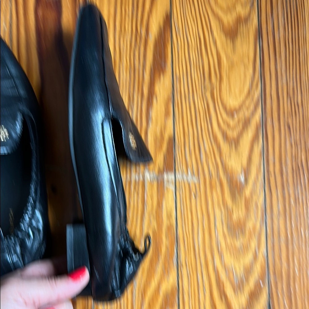 Black Leather Men's Loafers - Picture 3 of 8
